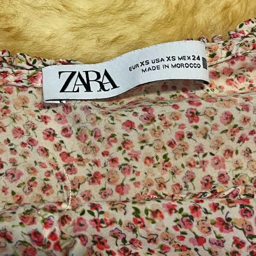 Zara Floral Dress – Size XS - Picture 4 of 7